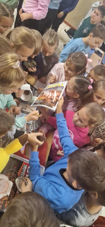 30db1f8d-7885-4219-941b-90fdf3276c97