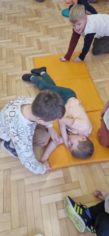 e481bb1d-56e6-474a-a748-0909ea77b580