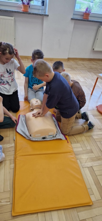 fc973fbf-212a-4027-aaec-bb4f08242b6e