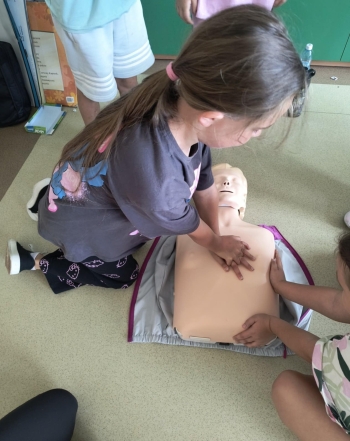 5b531524-af76-4c6d-90b2-796d9496750d