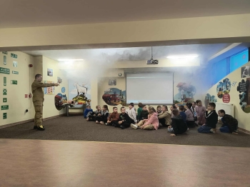 6bb40e2f-df0a-4160-b95c-4f819f4e4671