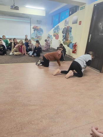 27cdc310-287f-4c7d-8b67-461ec8091a1d