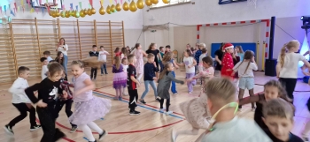 590442159_1348383293749222_3853278980924496606_n