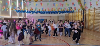 590749940_1348383020415916_6367992178059594242_n