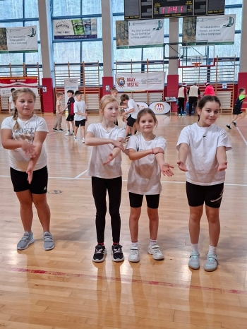 1b5f3c71-6873-4f3b-9c05-1da54fa0e003