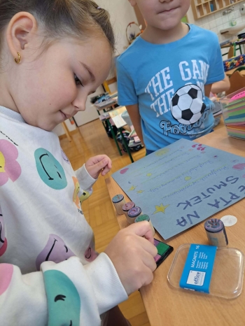 d95361ab-e73d-4578-a758-cf34c18d0f58