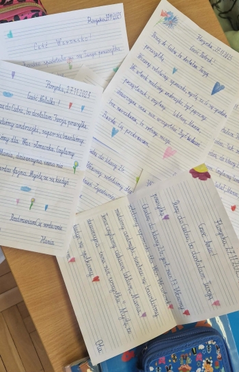 fe857e31-e001-4462-b2e7-f07f00fc3700