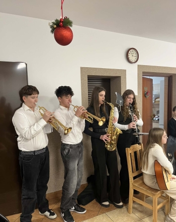 df34758c-b010-481a-9723-0928d20ece3b