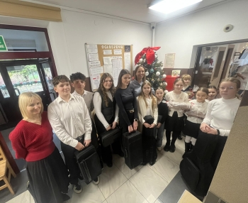 f6567640-a926-4787-8935-039742bffa05