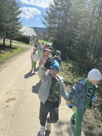 1e7483ac-7e94-4969-b33a-4d431818b4e6