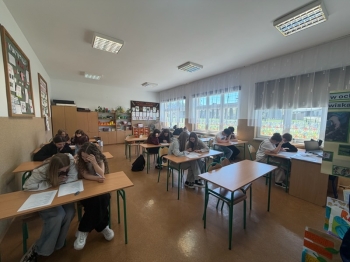 1a67efc1-a293-4e59-840b-7024b76cdf6f-1_all_12511