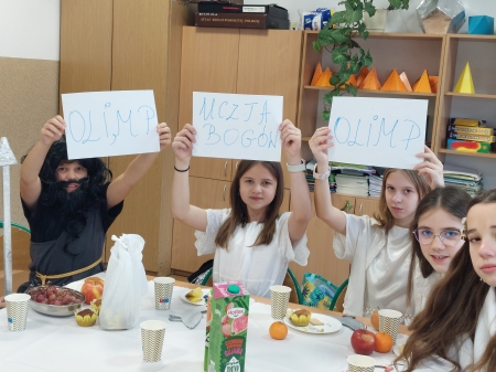 Projekt edukacyjny - ''Uczta na olimpie''