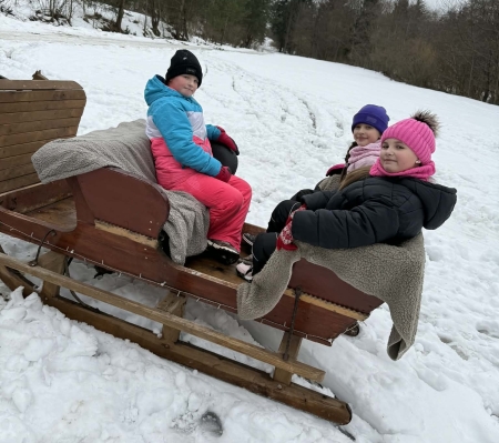 Kulig klasy trzeciej.