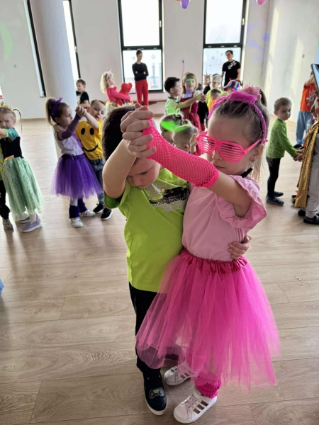 Neonowe szaleństwo w Przedszkolu - Karnawał 2026.