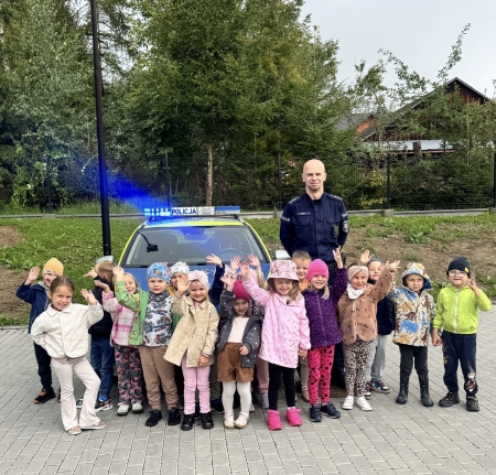 Wizyta policjantów w przedszkolu